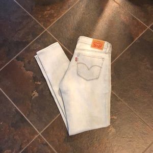 Levi 711 Skinnies